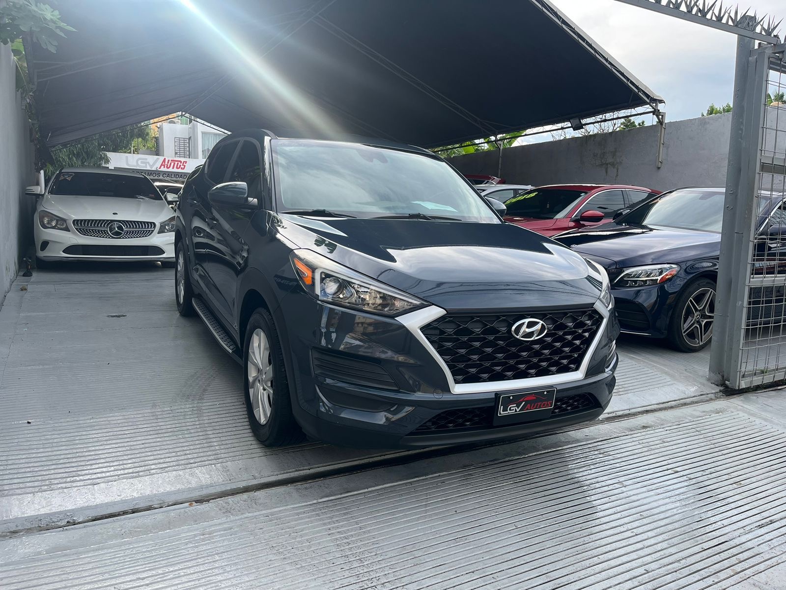 Hyundai  Tucson 